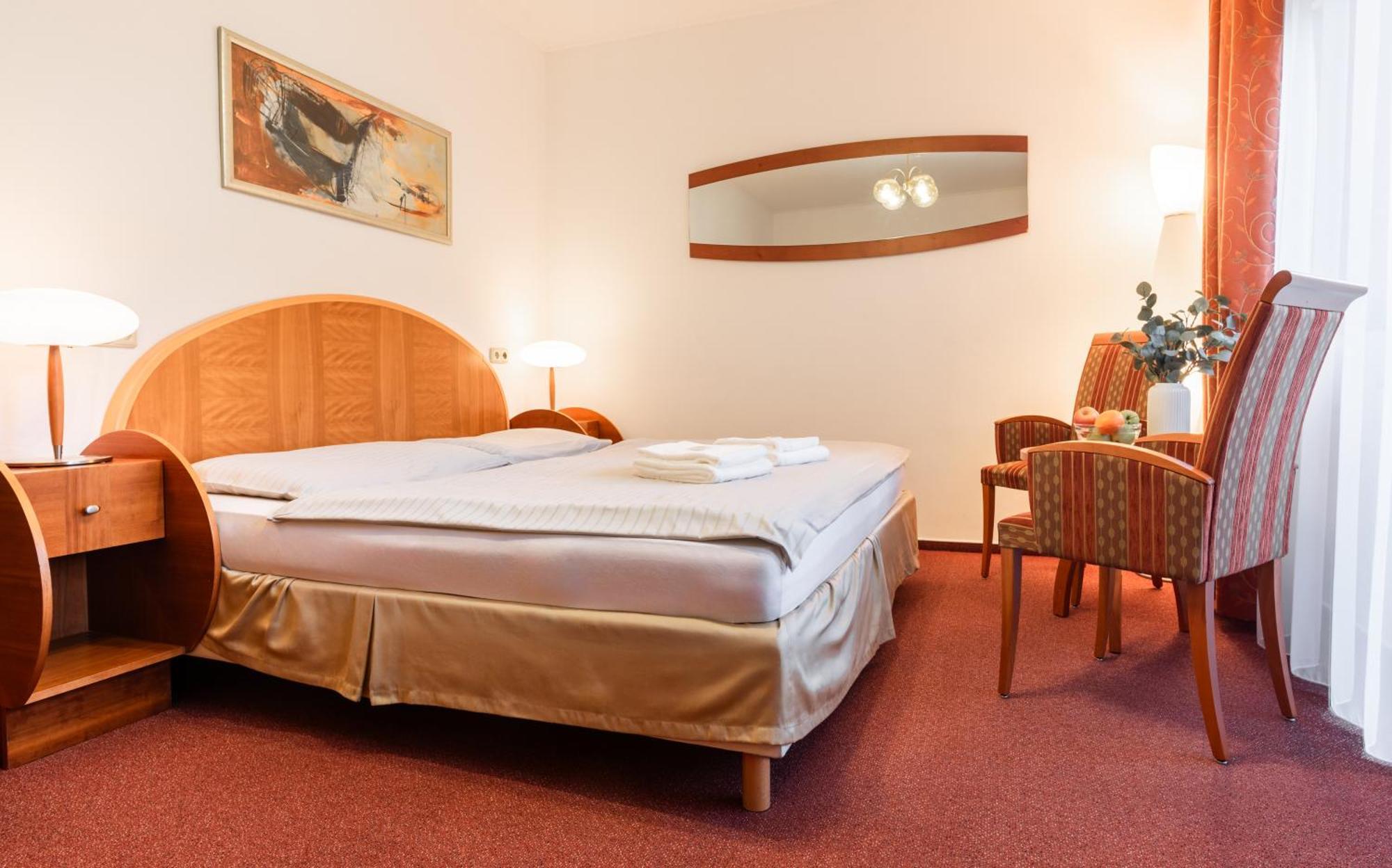 Hotel Schwarz Nove Hamry Luaran gambar